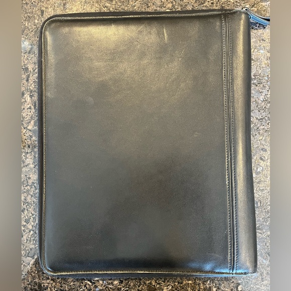 Coach Black Leather Zip Folio Laptop, Tablet Notebook, Case w/phone pouch NWOT - Picture 2 of 8